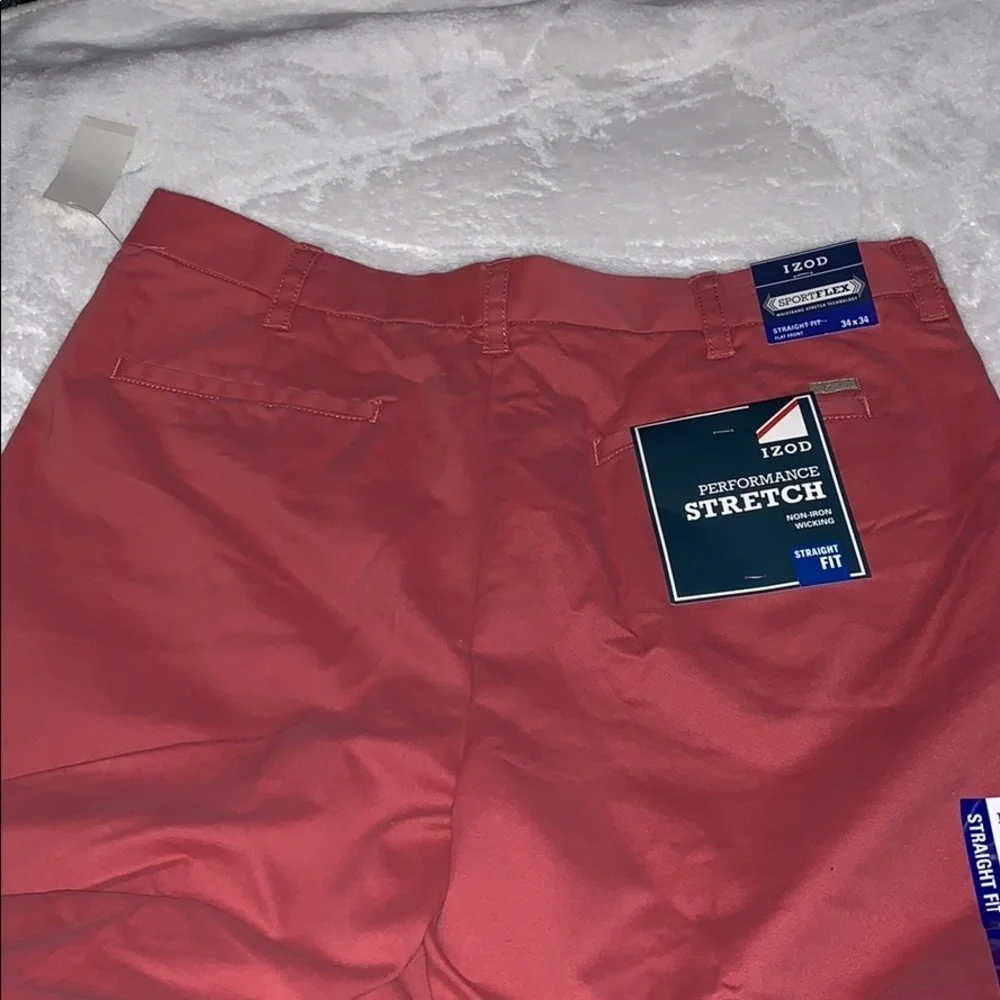 BNWT Mens Straight Fit Sport Flex Pants by IZOD